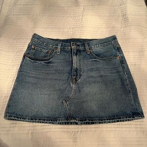 Levi’s denim mini skirt